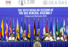 Guatemala pide a la OEA reunión extraordinaria; denuncia intento de golpe de Estado Guatemala pide a la OEA reunión extraordinaria; denuncia intento de golpe de Estado