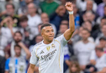 Real Madrid se impuso al Barcelona y el Clásico volvió a teñirse de blanco en el Santiago Bernabéu Real Madrid se impuso al Barcelona y el Clásico volvió a teñirse de blanco en el Santiago Bernabéu