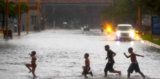 “Melissa” amenaza Cuba y Jamaica; provoca inundaciones en Haití y República Dominicana "Melissa" amenaza Cuba y Jamaica; provoca inundaciones en Haití y República Dominicana