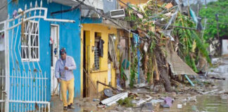 Suman 48 muertos y miles de damnificados por lluvias en varios estados mexicanos Suman 48 muertos y miles de damnificados por lluvias en varios estados mexicanos