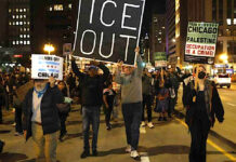 Miles de personas protestan ante edificio Trump en Chicago por envío de Guardia Nacional Miles de personas protestan ante edificio Trump en Chicago por envío de Guardia Nacional