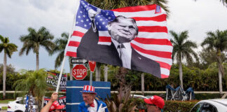 Presentan nueva demanda para frenar regalo de un terreno en Florida para biblioteca de Trump Presentan nueva demanda para frenar regalo de un terreno en Florida para biblioteca de Trump