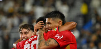 Toluca se corona en la Campeones Cup ante LA Galaxy; suma su tercer título del año Toluca se corona en la Campeones Cup ante LA Galaxy; suma su tercer título del año