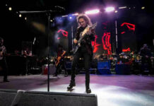 El Tri celebra 40 años del álbum “Simplemente” entre rock and roll, humor y abucheos El Tri celebra 40 años del álbum "Simplemente" entre rock and roll, humor y abucheos