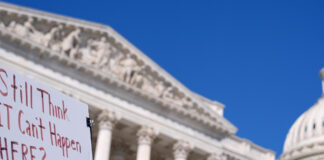 Walz critica a Trump y a los republicanos por el cierre del gobierno: “Esto no es normal” Walz critica a Trump y a los republicanos por el cierre del gobierno: "Esto no es normal"