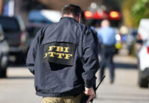 Dos jefes de policía y 12 agentes aceptaban sobornos para tráfico de drogas, en Mississippi Dos jefes de policía y 12 agentes aceptaban sobornos para tráfico de drogas, en Mississippi