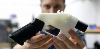 Internet: Una «ferretería» y un «manual» para construir armas indetectables Internet: Una «ferretería» y un «manual» para construir armas indetectables