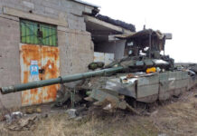 Civiles ucranianos bajo asedio ruso sufren en medio de huelgas y el crudo invierno Civiles ucranianos bajo asedio ruso sufren en medio de huelgas y el crudo invierno