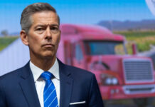 Bloqueo presupuestario provocará cierre del espacio aéreo: secretario de Transporte de EEUU Bloqueo presupuestario provocará cierre del espacio aéreo: secretario de Transporte de EEUU