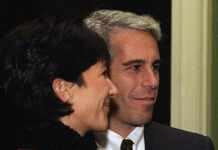 Correos de Epstein sugieren que Trump sabía de las chicas y pasó horas con una de las víctimas Correos de Epstein sugieren que Trump sabía de las chicas y pasó horas con una de las víctimas