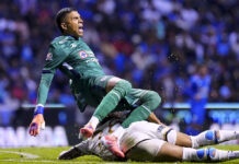 Tras fracturar a Kevin Mier, Adalberto Carrasquilla recibe solo un partido de suspensión Tras fracturar a Kevin Mier, Adalberto Carrasquilla recibe solo un partido de suspensión