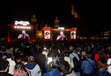 Concierto de Juan Gabriel toca el corazón de 170 mil personas en el Zócalo de la CDMX Concierto de Juan Gabriel toca el corazón de 170 mil personas en el Zócalo de la CDMX