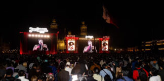 Concierto de Juan Gabriel toca el corazón de 170 mil personas en el Zócalo de la CDMX Concierto de Juan Gabriel toca el corazón de 170 mil personas en el Zócalo de la CDMX