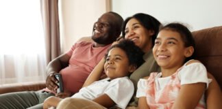 Una nueva organización sin fines de lucro ofrece apoyo legal a cuidadores familiares Una nueva organización sin fines de lucro ofrece apoyo legal a cuidadores familiares