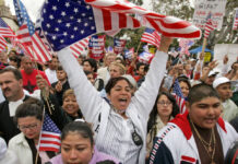 64% de los latinos en EEUU desaprueba gestión de Trump, revela encuesta 64% de los latinos en EEUU desaprueba gestión de Trump, revela encuesta