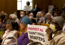 Si se quiere proteger a los inquilinos, las ciudades deben costear el cumplimiento de las normas Si se quiere proteger a los inquilinos, las ciudades deben costear el cumplimiento de las normas. Foto: Max Nesterak/Minnesota Reformer