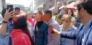 Falla seguridad de Claudia Sheinbaum; sujeto la toca sin su consentimiento Falla seguridad de Claudia Sheinbaum; sujeto la toca sin su consentimiento