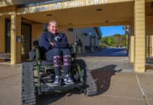 Sillas de ruedas adaptadas ya están disponibles en el Parque Regional Lebanon Hills Sillas de ruedas adaptadas ya están disponibles en el Parque Regional Lebanon Hills