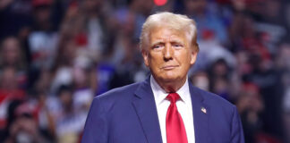 Trump quiere que el nuevo estadio de los Commanders de Washington lleve su nombre Trump quiere que el nuevo estadio de los Commanders de Washington lleve su nombre