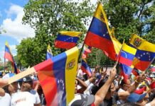 “Venezuela enfrenta una coyuntura decisiva ante amenazas de EEUU”, afirma Maduro "Venezuela enfrenta una coyuntura decisiva ante amenazas de EEUU", afirma Maduro