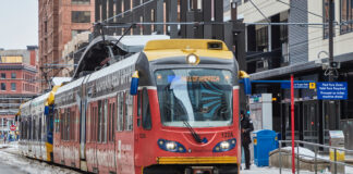 La tormenta invernal continúa hasta la mañana del miércoles en el centro de Minnesota La tormenta invernal continúa hasta la mañana del miércoles en el centro de Minnesota