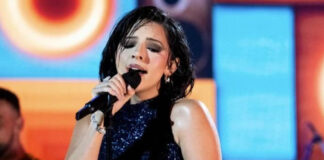 Ángela Aguilar impacta en el Grammys Celebration con look rockero y cantando en inglés Ángela Aguilar impacta en el Grammys Celebration con look rockero y cantando en inglés