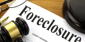 Acusan a bancos de «fraude sistemático» en subastas de ejecuciones hipotecarias en NY Acusan a bancos de «fraude sistemático» en subastas de ejecuciones hipotecarias en NY