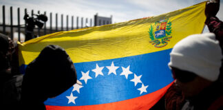 Familias inmigrantes en Texas se esconden tras la última postura política de Trump Familias inmigrantes en Texas se esconden tras la última postura política de Trump