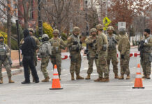 La Corte Suprema de EEUU bloquea el despliegue de la Guardia Nacional en Chicago La Corte Suprema de EEUU bloquea el despliegue de la Guardia Nacional en Chicago
