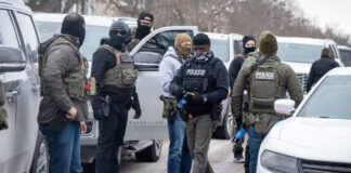 Más arrestos de ICE en Minnesota mientras la Casa Blanca y los demócratas dialogan Más arrestos de ICE en Minnesota mientras la Casa Blanca y los demócratas discuten la operación