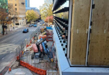 Más industrias quieren que Trump permita contratar mano de obra inmigrante Más industrias quieren que Trump permita contratar mano de obra inmigrante