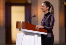 “Nuestra posición es protegerlos, no criminalizar a los migrantes”: Claudia Sheinbaum "Nuestra posición es protegerlos, no criminalizar a los migrantes": Claudia Sheinbaum