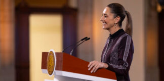 “Nuestra posición es protegerlos, no criminalizar a los migrantes”: Claudia Sheinbaum "Nuestra posición es protegerlos, no criminalizar a los migrantes": Claudia Sheinbaum