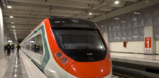 Claudia Sheinbaum realizó el primer viaje de prueba del tren Lechería-AIFA Claudia Sheinbaum realizó el primer viaje de prueba del tren Lechería-AIFA