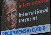 Pueblo de España ofrece una recompensa de cincuenta centavos de dólar por Trump Pueblo de España ofrece una recompensa de cincuenta centavos de dólar por Trump