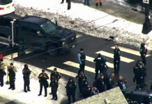 Un agente del orden federal dispara a una mujer civil en Minneapolis, Minnesota Un agente del orden federal dispara a un civil en Minneapolis, Minnesota