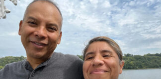 Emergencia médica se vuelve una pesadilla cuando ICE detiene a una pareja de Mounds View Emergencia médica se vuelve una pesadilla cuando ICE detiene a una pareja de Mounds View