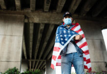 La caída de la inmigración desplaza la población y el poder político a Texas y Florida La caída de la inmigración desplaza la población y el poder político a Texas y Florida