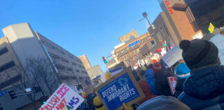 ICE ignora las duras lecciones que aprendió el LAPD tras el brutal caso de Rodney King ICE ignora las duras lecciones que aprendió el LAPD tras el brutal caso de Rodney King