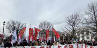 Trump bloquea ayuda exterior para atender a transgéneros, dice Vance en marcha antiaborto Trump bloquea ayuda exterior para atender a transgéneros, dice Vance en marcha antiaborto