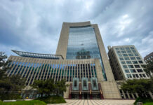 Director de ICE, Todd Lyons, libera a detenido tras reprimenda de juez federal Director de ICE, Todd Lyons, libera a detenido tras reprimenda de juez federal