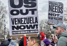 Manifestantes en Raleigh condenan la aparente toma de control de Venezuela por EEUU Manifestantes en Raleigh condenan la aparente toma de control de Venezuela por EEUU