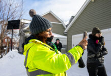 Abogados afirman que observadores de ICE están protegidos por la Constitución Abogados afirman que observadores de ICE están protegidos por la Constitución