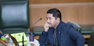 ICE se hace pasar por trabajadores públicos para detener inmigrantes, en Oregon ICE se hace pasar por trabajadores públicos para detener inmigrantes, en Oregon