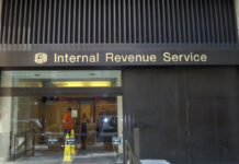 Trump demanda al IRS y al Tesoro por 10 billones de dólares; se filtra su información fiscal Trump demanda al IRS y al Tesoro por 10 billones de dólares; se filtra su información fiscal