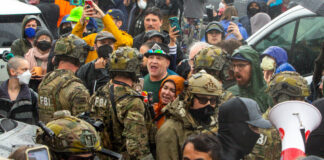 Trump amenaza con invocar Ley de Insurrección en Minnesota si siguen ataques al ICE Trump amenaza con invocar Ley de Insurrección en Minnesota si siguen ataques al ICE