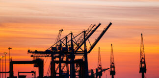 Trump afirma que Venezuela tiene la mayor reserva de petróleo del mundo Trump afirma que Venezuela tiene la mayor reserva de petróleo del mundo