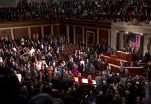 Demócratas abandonan discurso del Estado de la Unión de Trump por “anarquía” sobre inmigración Demócratas abandonan discurso del Estado de la Unión de Trump por "anarquía" sobre inmigración