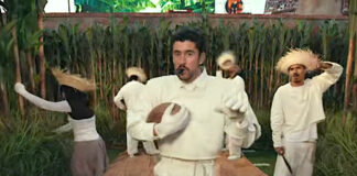 Congresistas republicanos piden multar y “encerrar” a Bad Bunny por show del Super Bowl Congresistas republicanos piden multar y "encerrar" a Bad Bunny por show del Super Bowl