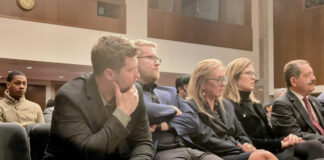 Familiares de Renee Good y afectados detallan la violencia ante panel demócrata Familiares de Renee Good y afectados detallan la violencia ante panel demócrata